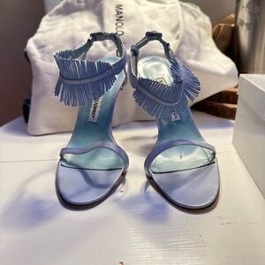 VGUC Manolo Blahnik light blue ankle strap sandals, size 35.5 RARE